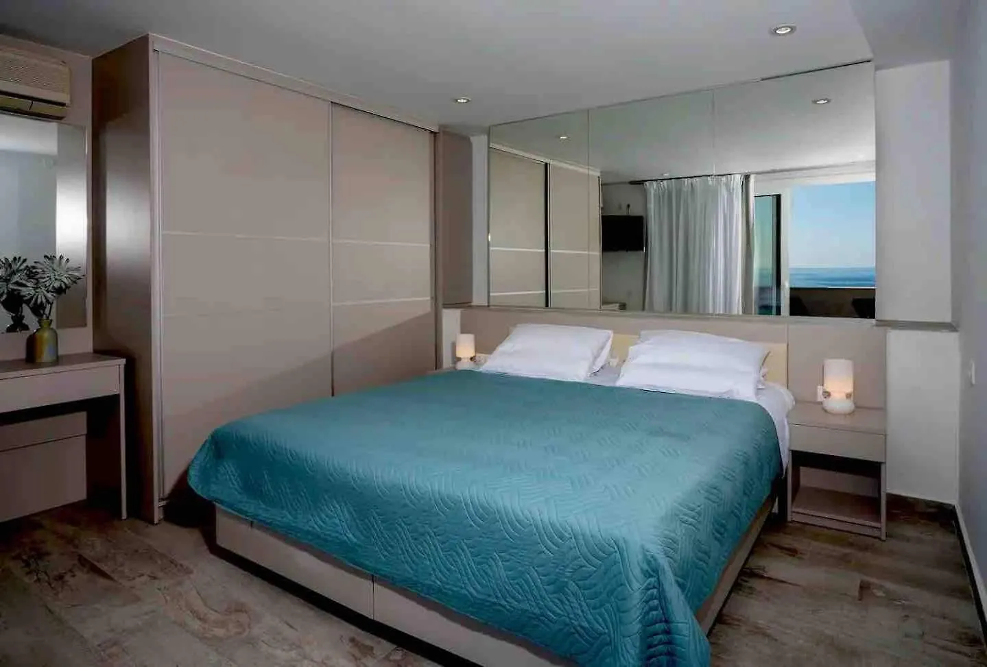 Zen - Infinity Seaview Apartment Rethymno  Greece