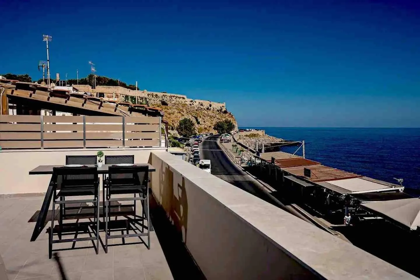 Zen - Infinity Seaview Apartment Rethymno  0*, Rethymno (Crete)
